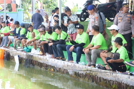 Kolam Pancing Complang Srono Jadi Ajang Epic Mancing Mania Kapolresta Banyuwangi Cup 2025