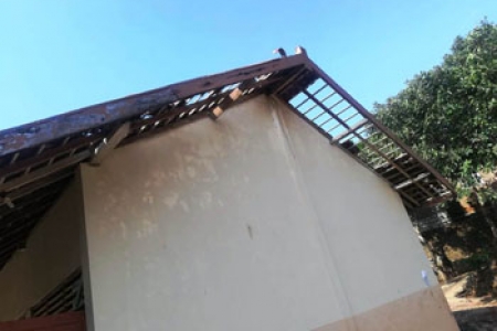 Angin Puting Beliung Menerjang SDN Waduk Sedikitnya 8 Rumah Warga Rusak