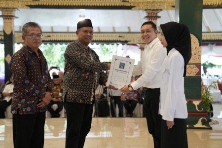 Bupati Sleman Serahkan 144 SK CPNS Kabupaten Sleman