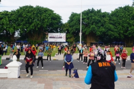 BNNK Sleman Selenggarakan Senam Bersinar (Bersih Narkoba) dan Deklarasi Anti Narkoba