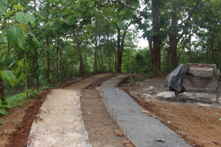 Desa Wisata Terbentuk "Warga Rejosari Terong Giat Membangun Jalan 