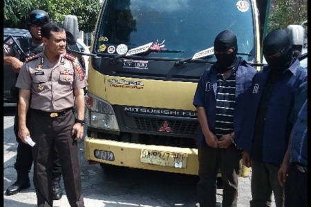 Garong truk di gunungkidul tertangkap Hari Rabu hari apes bagi komplotan pembegal truk 