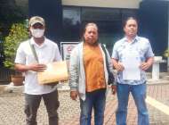 KONDISI GEDUNG RUMAH DINAS SDN 5 BULUREJO MEMPRIHATINKAN KOMITE DATANG LANGSUNG KE DINAS DISPENDIK BANYUWANGI 