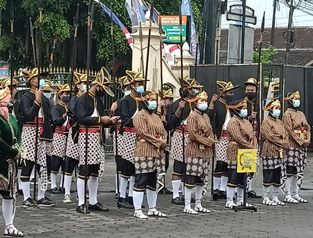 HUT KE 74 Condongcatur Depok Sleman 2020 Tampilkan Bregodo 