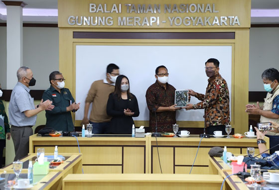  Komisi IV DPR RI Lakukan Kunjungan Kerja Spesifik Ke Taman Nasional Gunung Sleman  