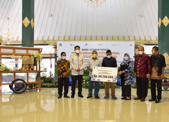 Bank Sleman Peduli. Bank Sleman Dukung Bulan Inklusi Keuangan Tahun 2021