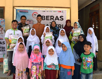Bantuan Beras Meringankan Beban Santri Dan Pengelola Ponpes