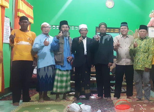 Warga Pengasih Kulon Progo Bukber Bersama Dengan H. Maryono Anggota Dewan 