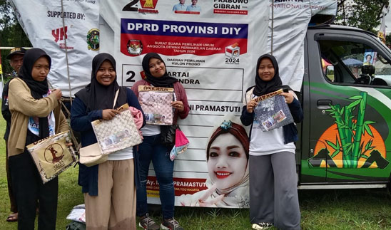 Meriahkan Harlah Ke-16 Partai Gerindra Di Alun-alun Wates Kulonprogo Gelar Senam Gemoy 