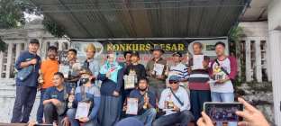 Prosesi Lomba Burung Derkuku Paku…