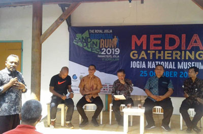 The Royal Jogja Sand Dunes Geospital Run 2019 di Parangtritis