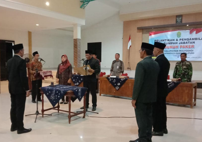 Lurah Mulyodadi Bantul Lantik Dukuh Peker 