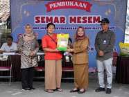 SEMAR MESEM SLEMAN BAGI BERAS BULAN…