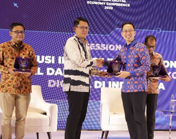 37.665 UMKM SLEMAN GO DIGITAL JUARA I INDONESIA DIGITAL ECONOMY LITERACY INDEX 2022