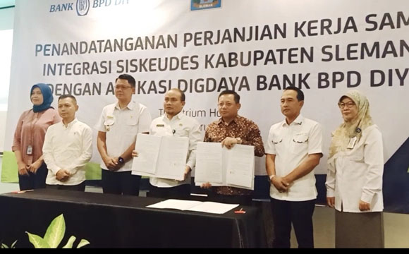 MOU Kerja Sama Integrasi Siskeudes Kabupaten Sleman Dengan Aplikasi Digdaya Bank BPD DIY