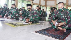 Do'a Bersama Kodam IV/ Diponegoro…