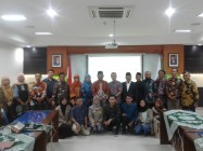 Seminar UII: Bank Mikro Mutlak…