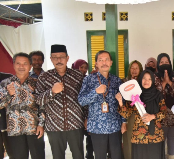 PENYERAHAN KUNCI 20 RTLH SLEMAN DIBANGUN  DENGAN ARSITEKTUR KHAS YOGYA