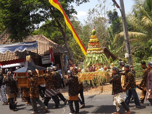 Rasul Desa Dengok Gunungkidul Menjadi Tradisi Turun Temurun 