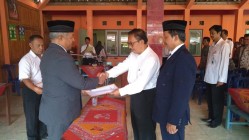 Aripin Kades Nglegi Patuk Mundur…