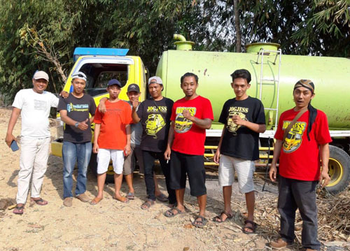 Komunitas Jogjess Comunity Peduli Kirim Bantuan Air  Bersih Ke Piyungan dan Gunungkidul 