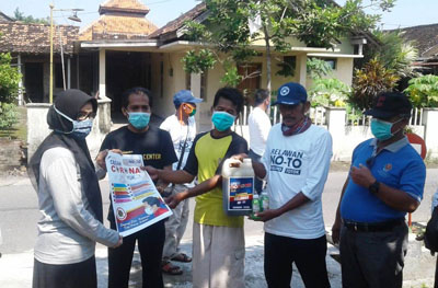 Relawan Bacabup Ini Kunjungi  Warga  Ringankan Beban  