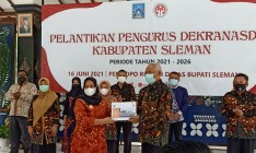 Ekonomi Terpukul Akibat Pandemi…