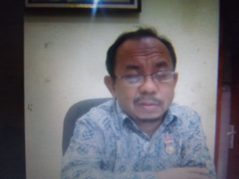 Terkait MOS & Seragam SMKN1 Nglipar Gunungkidul Masih Dalam Peti Es ?