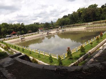 Embung Tegal Tirto 'Embung Bernuansa Teduh Di Pinggir Kali