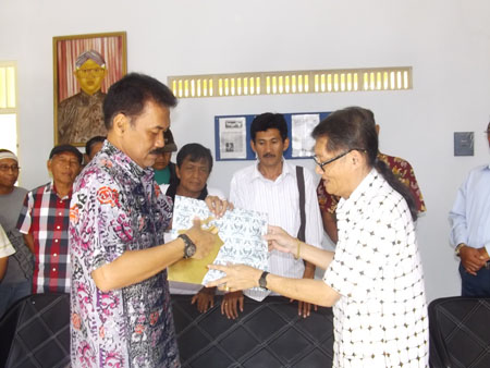 H.Prabukusomo Resmikan Farm Burung Perkutut AK BF "