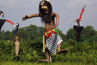 Malu Dong Bulog Gunungkidul Disorakin ParaTengkulak !!