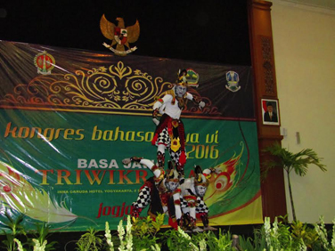 INILAH KONGRES BAHASA JAWA (KBJ) VI YANG MENGHASILKAN REKOMENDASI