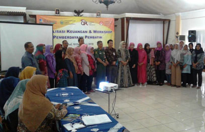 OJK & Dekranasda Fasilitasi Para Perajin Batik  Bisa Akses Dana Pinjaman Lunak  