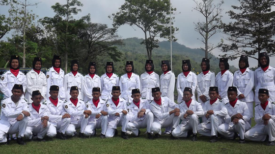 Paskibraka SMKN 1 Gedangsari Jadi  Perhatian  Peserta  Upacara HUT RI -71  Tahun 2016