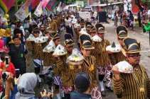 1000 Bregodo Tumpeng Nusantara…