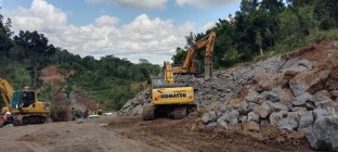 Proyek jembatan dan jalan tawang…