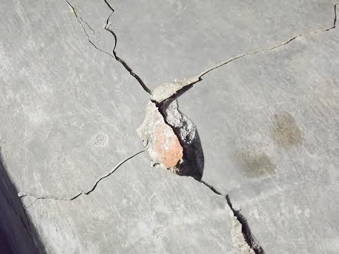 Proyek PNPM Gedangsari Gunungkidul 6,9 Milyar Pasca di Resmikan Banyak yang Retak  dan Parah! 