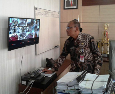 PEMKAB BANTUL  INCAR INGENERATOR UNTUK ATASI SAMPAH PIYUNGAN