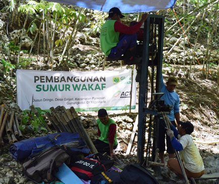 Sumur Wakaf: Ikhtiar Memutus Krisis Air Bersih di Dusun Dringo-Gunungkidul