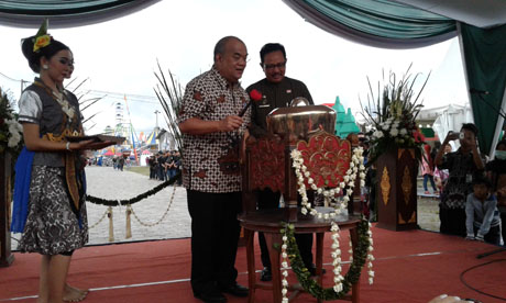 Pasar Malam Perayaan  Sekaten Jadikan Tontonan Dan Tuntunan