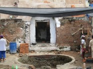 Renovasi Situs Warungboto 'Istana…