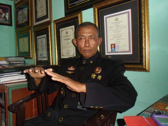DISIPLIN  KUNCI KEBERHASILAN DAN LAYANAN PRIMA BAGIAN 1