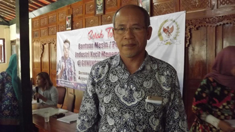 Tebar Pesona Lewat Bantuan Kepada IKM Siapa Yang Beruntung ?