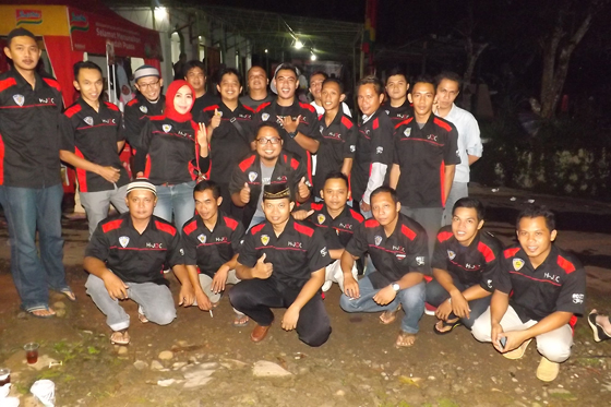 Komunitas H.JOC Jogja Baksos Santuni Anak Yatim Piatu Jompo dan Difable 