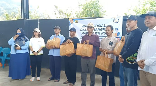 Warga Sekitar TPA Piyungan Bantul Terima Bansos
