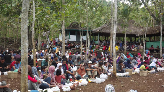 Nyadran Bentuk Melestarikan Budaya
