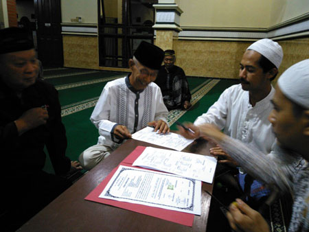 Islam  itu menyejukkan  ‘Martinus Supriyanto dapat gelar babtisan ‘ Kini Memeluk Agama Islam