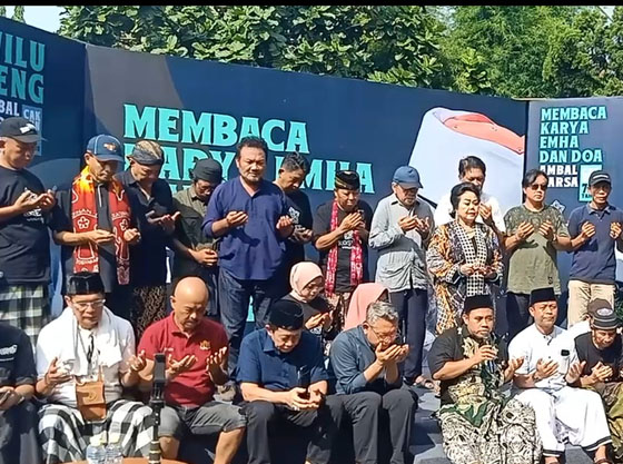 Membaca Karya Emha dan Doa: Ambal Warsa Cak Nun ke-72 Digelar di Yogyakarta
