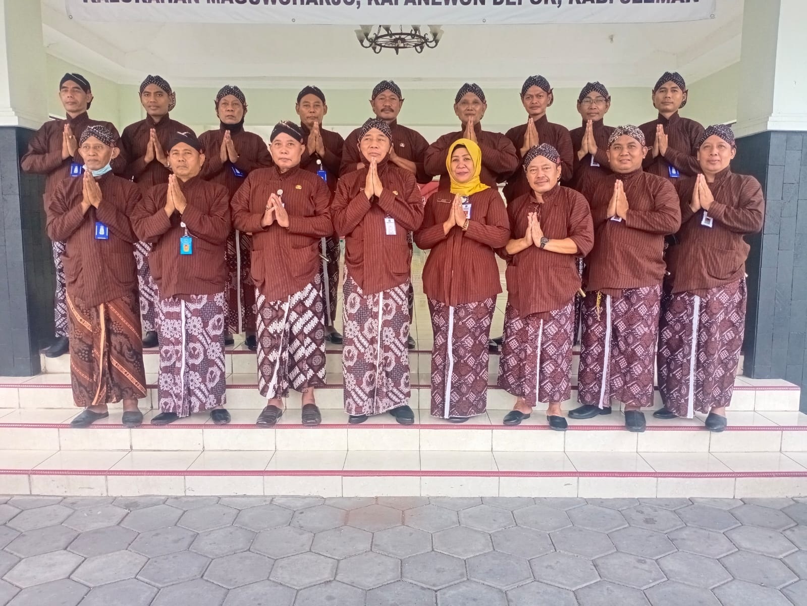 Pemerintah  Kalurahan Maguwoharjo Sleman Mengucapkan HUT RI Ke 76 TH.2021 