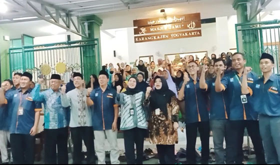 Ramadan BDS Gelar Kegiatan Literasi Keuangan Syariah Bersama OJK DIY dan Baksos